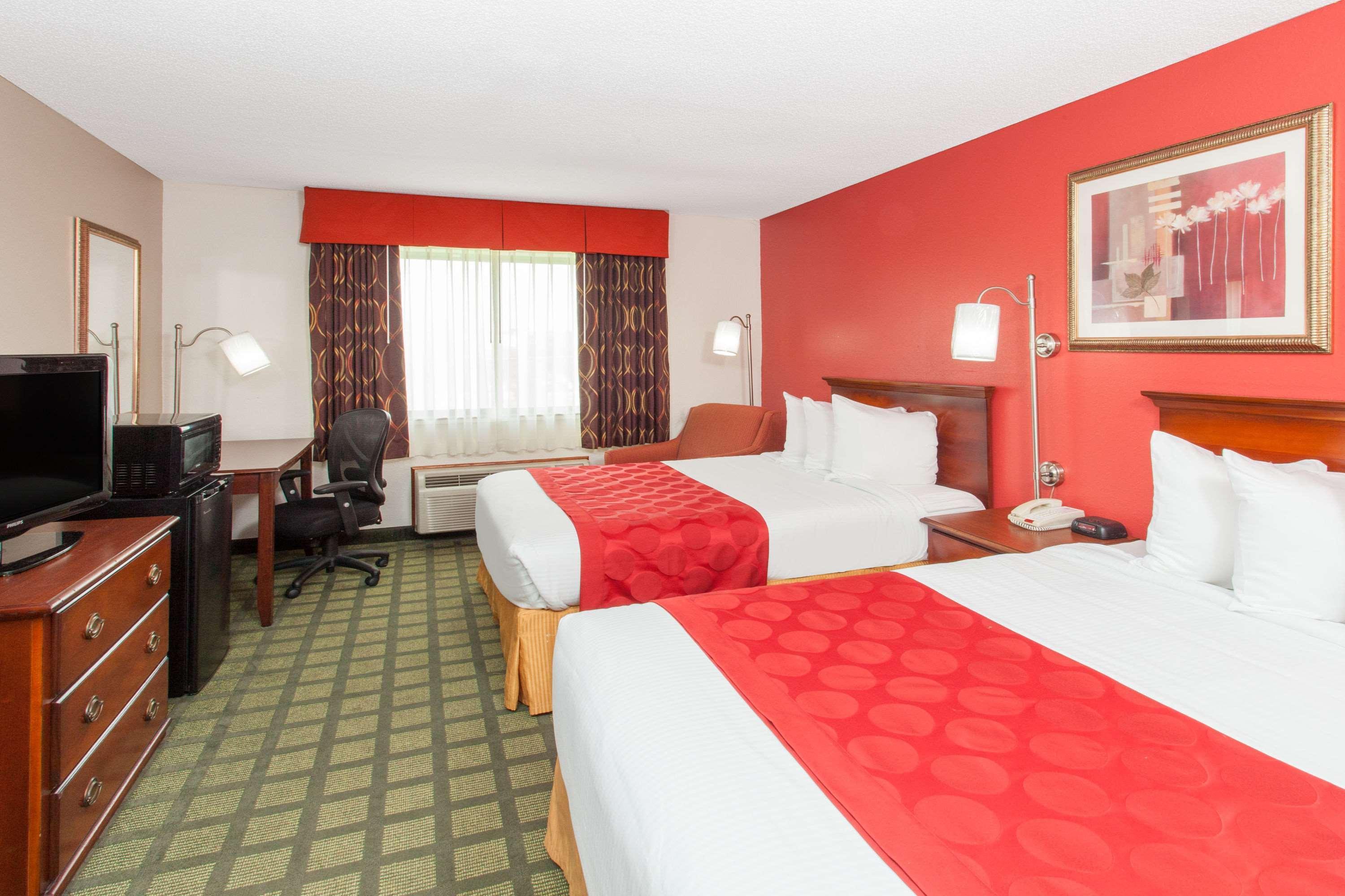 Ramada Limited Decatur Hotel Forsyth Bagian luar foto